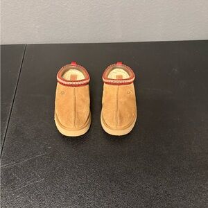 UGG Tazz Chestnut Suede Fur Slippers Kids Size 3